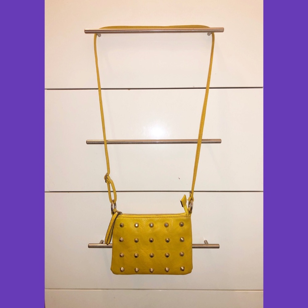 STUDDED YELLOW CROSSBODY PURSE